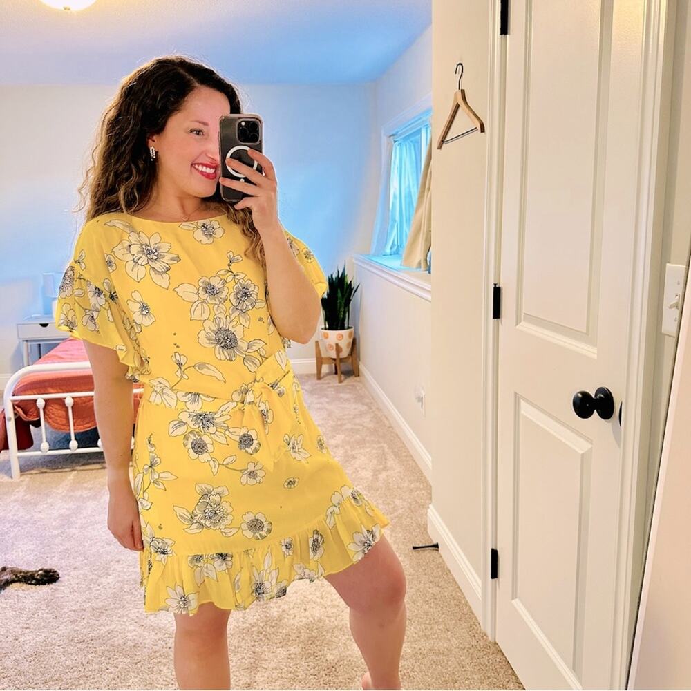 NWT Alice + Olivia Yellow Floral Mini Dress Medium